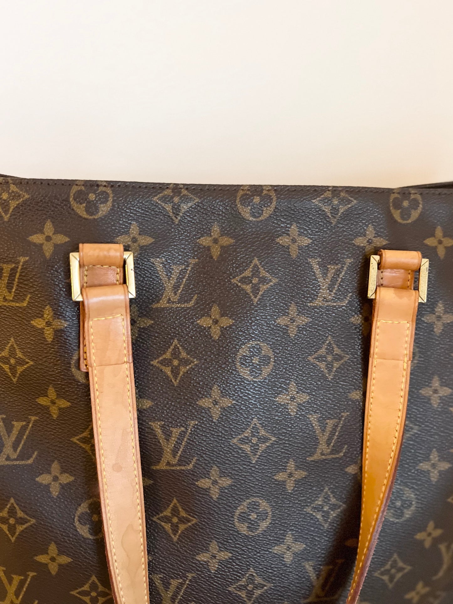 Louis Vuitton Cabas Mezzo