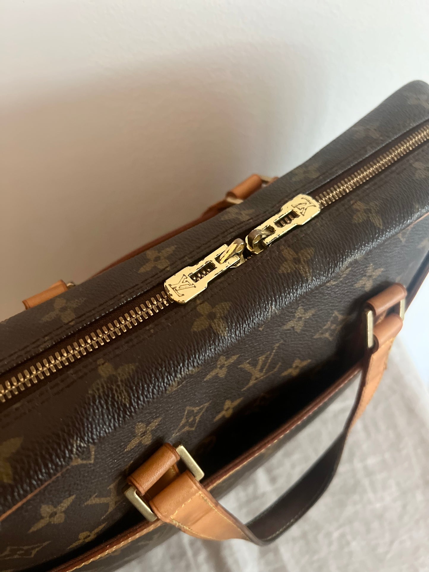 Louis Vuitton Porte Documents Pegase