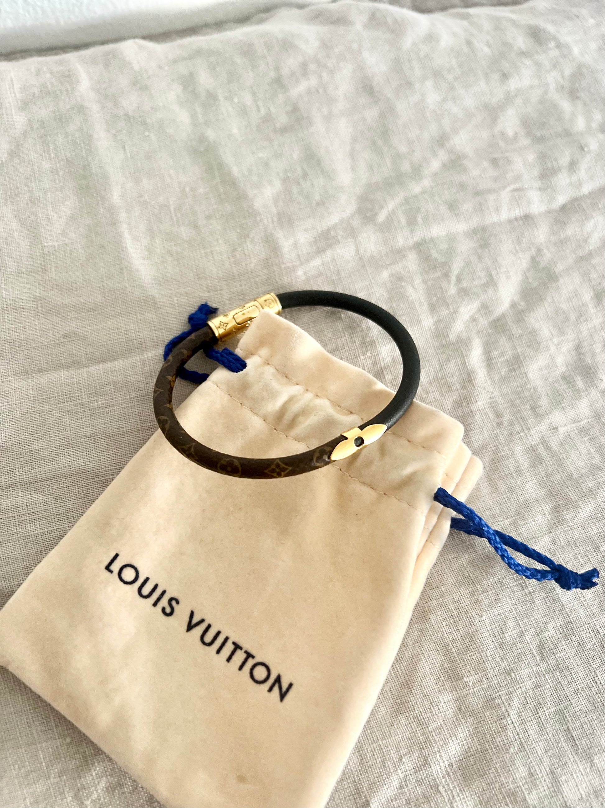 Shop Louis Vuitton Daily Confidential Bracelet by Luxurywithdiscounts